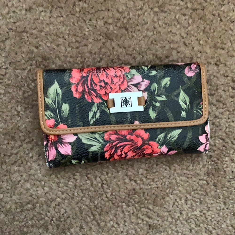 Floral hand bag
